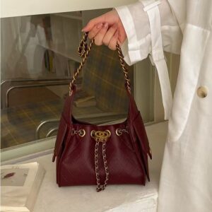 The Channel 25 Bucket Shoulder bag
