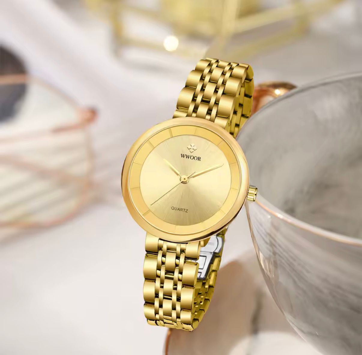 Wwoor 8891 Minimalist Round Lady Watch - Image 3